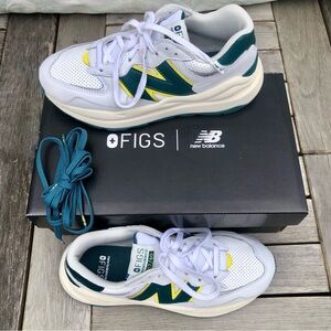 Unisex New Balance + Figs collaboration Running/Work shoes.